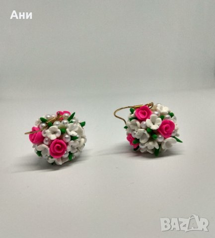 Обици букет  от ръчно изработени цветя от полимерна глина , снимка 7 - Обеци - 22145094