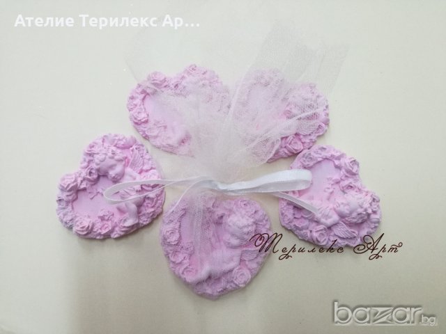 Сладко бебенце в розово сърце-подаръци за гости, снимка 2 - Кетъринг - 20767594