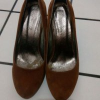 Велурени обувчици, снимка 4 - Дамски обувки на ток - 20240142