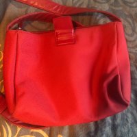 Дамска чанта DKNY, снимка 3 - Чанти - 25248800