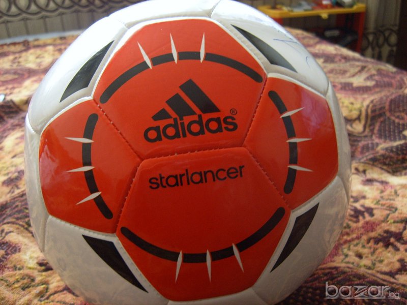 колекционерска футболна топка Адидас с автограф на ДИМИТЪР ПЕНЕВ, снимка 1