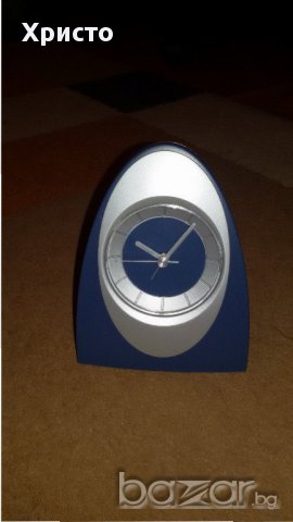часовник настолен със секундарник и аларма антикварна рядкост