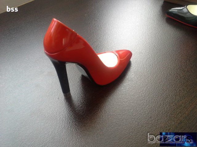 Запалка във формата на дамска обувка, снимка 9 - Запалки - 7384844