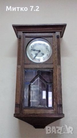 Стар стенен часовник, снимка 1 - Антикварни и старинни предмети - 25381327