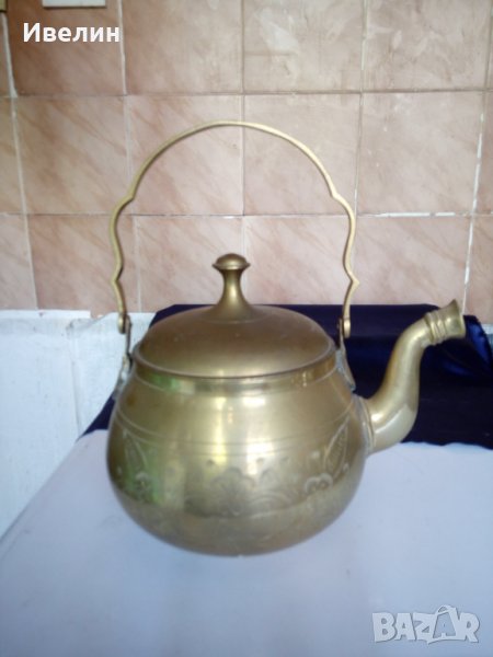 стар бронзов чайник, снимка 1