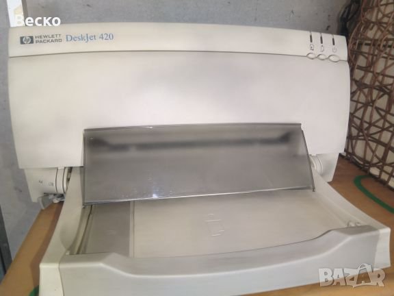 Принтер Hewlett Packard deskjet 420, снимка 2 - Принтери, копири, скенери - 25898459