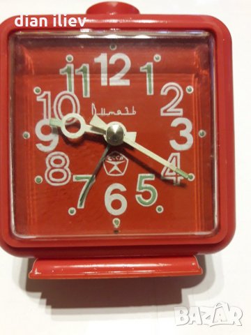 Стар будилник , снимка 3 - Антикварни и старинни предмети - 25036262