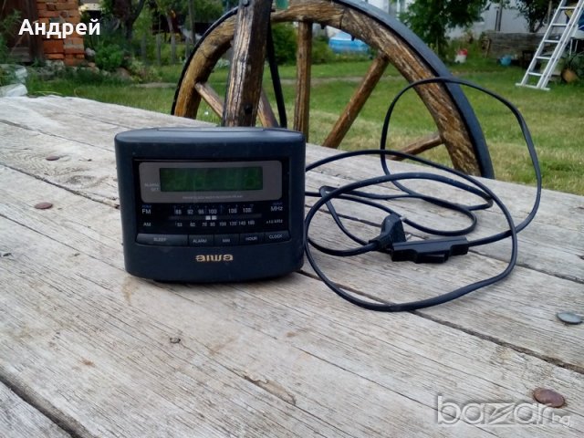 Радио,радиочасовник AIWA