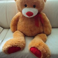 Голям мечок, снимка 1 - Плюшени играчки - 25399888
