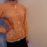 Ръчно плетени пуловери и блузи, снимка 2 - Блузи с дълъг ръкав и пуловери - 14074704