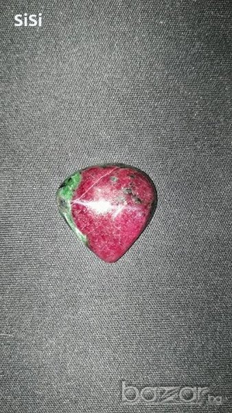 Самороден Рубин, снимка 1