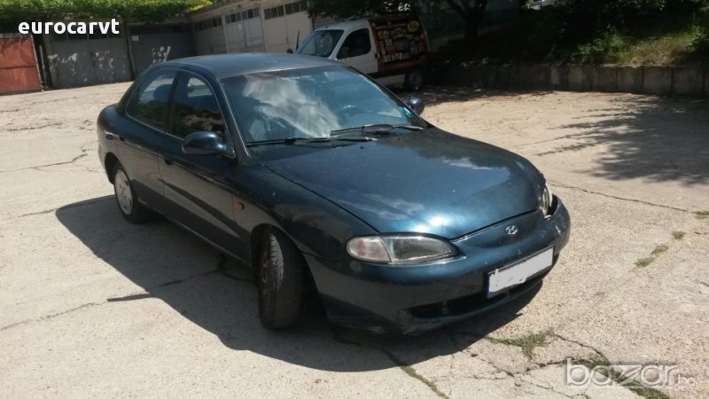 на части Hyundai Lantra 1.6, снимка 1