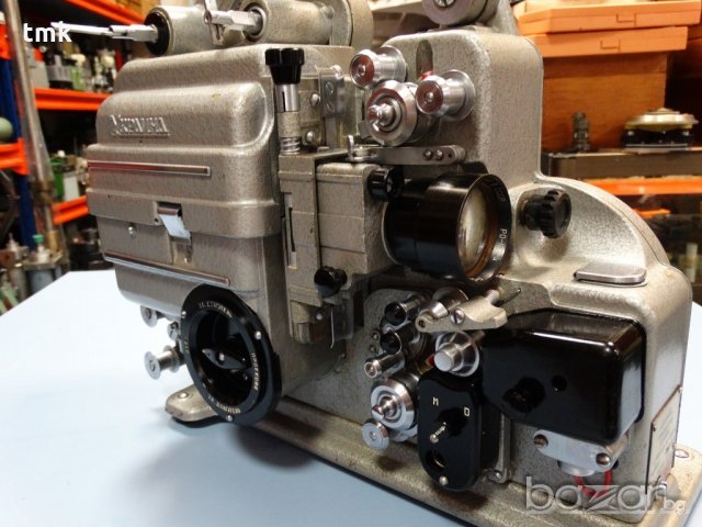 Кинопроектор Украина, снимка 8 - Антикварни и старинни предмети - 21480033