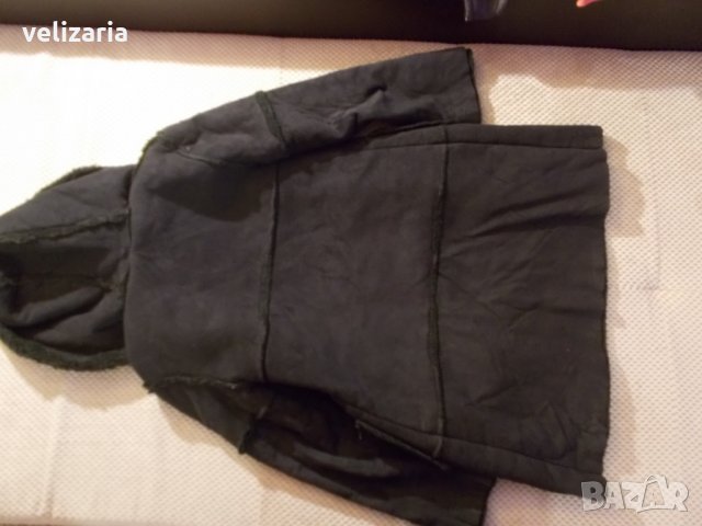 Красиво палто за принцеса р.128, снимка 4 - Детски якета и елеци - 22879589