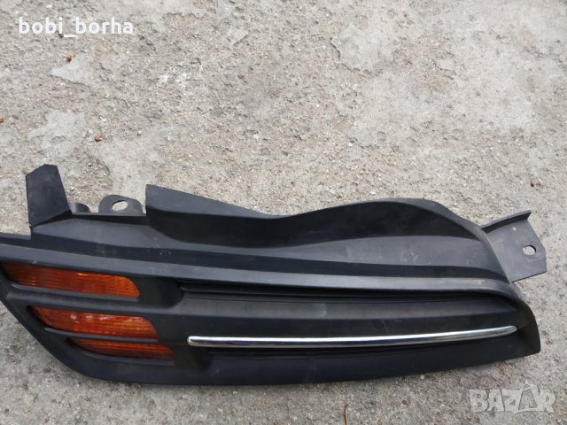 дясна решетка за нисан микра 2003г., снимка 3 - Части - 23052465