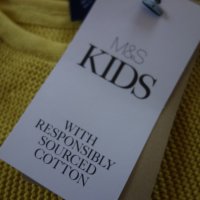 нова жилетка Marks & Spencer, 4-5г, снимка 4 - Детски пуловери и жилетки - 25099860