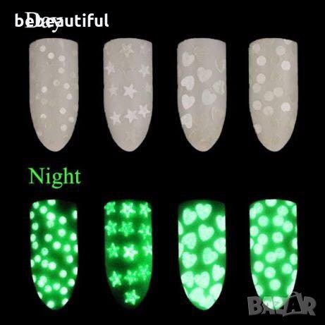 Фосфоресциращи, светещи в тъмното конфети за нокти!, снимка 1