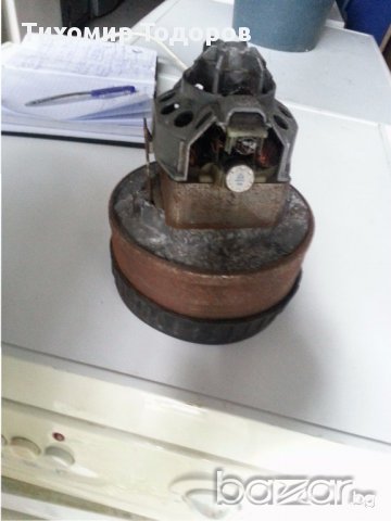 мотор за прахосмукачки Електролукс, снимка 2 - Прахосмукачки - 12955954