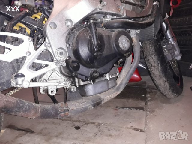   Honda F4 -F4i Двигатели