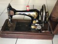 Стара шевна машина Singer, снимка 1 - Антикварни и старинни предмети - 25923099