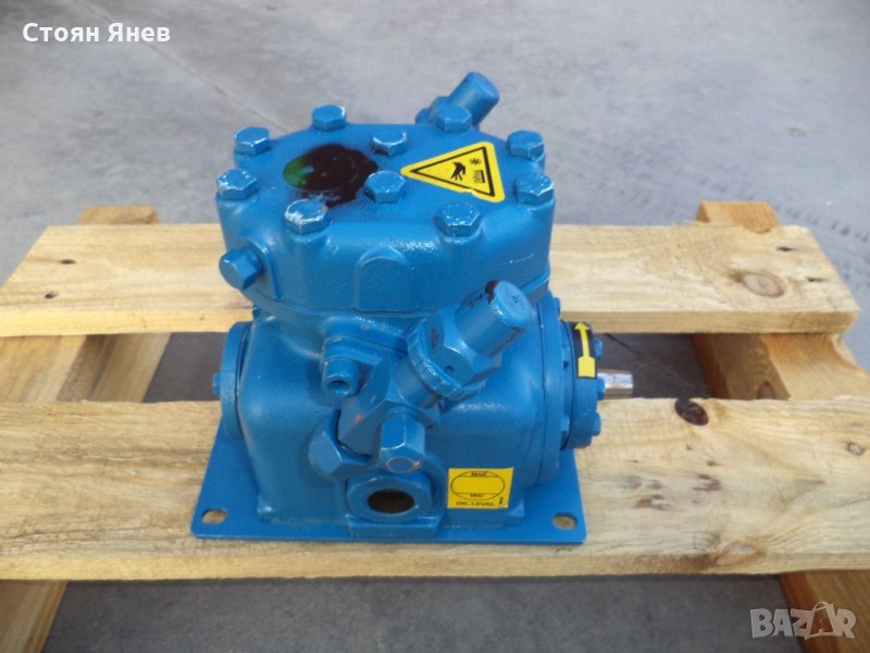 Хладилен компресор Frascold C204Y, снимка 1