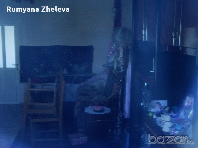 Продавам къща в село Градец, община Котел, снимка 2 - Къщи - 10329578