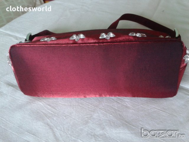 Елегантна дамска чанта във вишнев цвят, снимка 2 - Чанти - 11695119