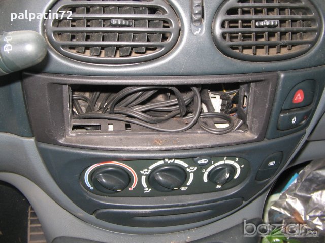 Рено Меган Сценик на части.1,6 бензин , снимка 7 - Автомобили и джипове - 19194545