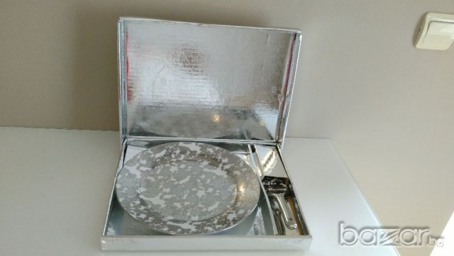 Луксозен порцеланов поднос за торта - НАМАЛЕН