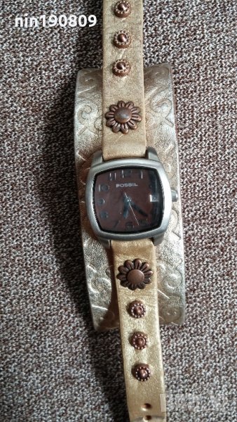 Дамски часовник Fossil, снимка 1