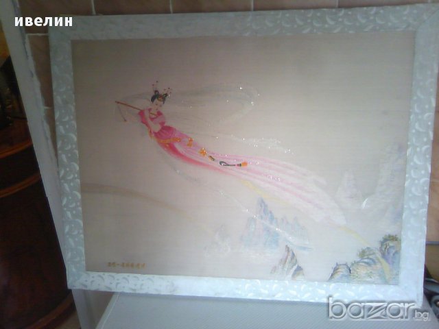 картина върху коприна