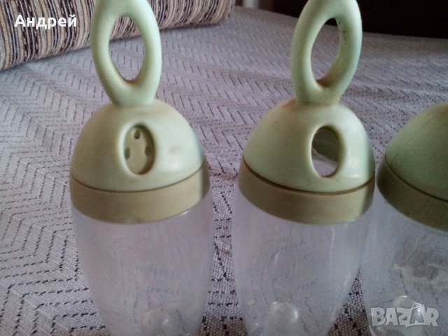 Стари шишета за подправки, снимка 2 - Антикварни и старинни предмети - 22352576