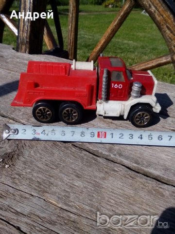 Старо камионче пожарна