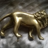 бронзова статуетка-лъв, снимка 1 - Антикварни и старинни предмети - 23848422