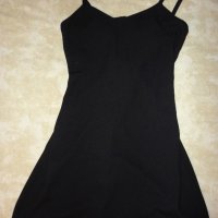 Малка черна рокля, снимка 2 - Рокли - 20320730