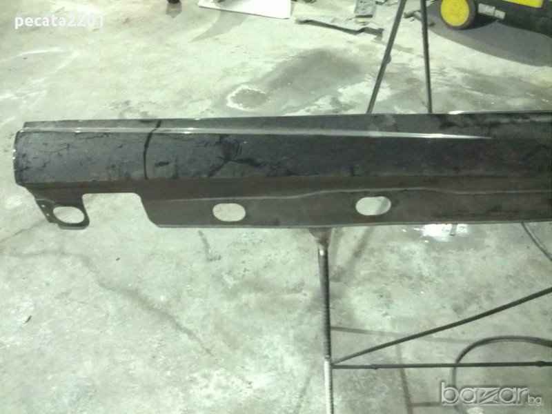 Продавам - Оригинален десен праг Мерцедес S klas W221 AMG, снимка 1