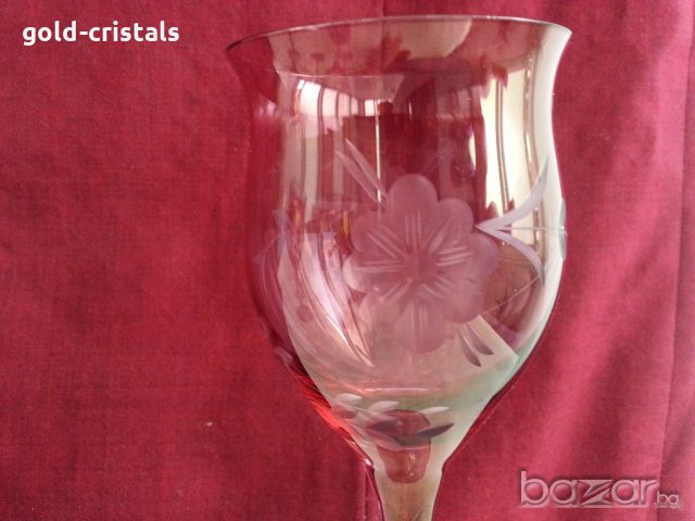  кристални чаши  цветен кристал гравиран, снимка 9 - Антикварни и старинни предмети - 20061877