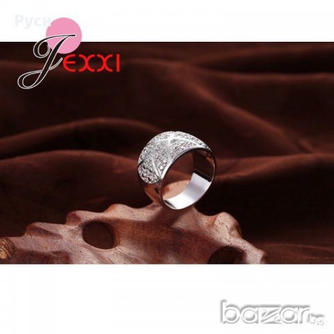 Пръстен сребърно покритие широк с малки бели Австрийски кристали, снимка 3 - Пръстени - 17934273