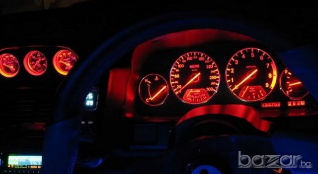 Цветни LED Крушки на 12V, снимка 4 - Аксесоари и консумативи - 9615523