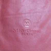 Дам.чанта-/изк.кожа/-"Mick Gwend"-Paris-перлено-розова. Закупена от Италия., снимка 4 - Чанти - 22422505