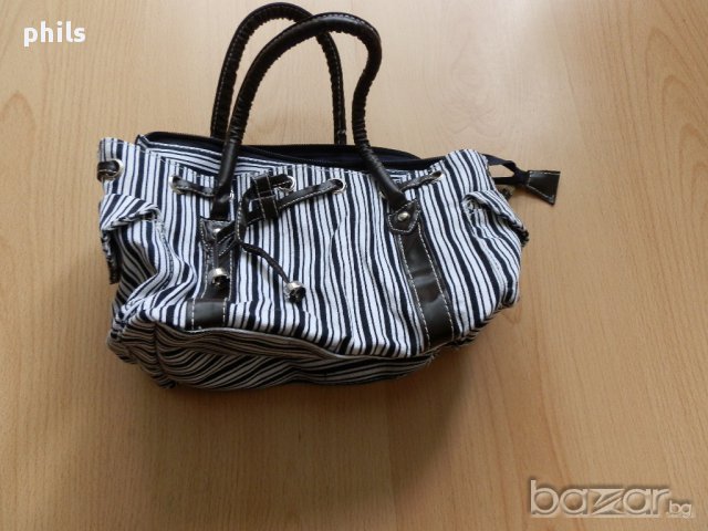 нова чанта от текстил, снимка 2 - Чанти - 12182041