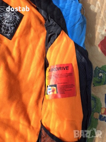 Яке за ски Descente, снимка 5 - Зимни спортове - 23406664