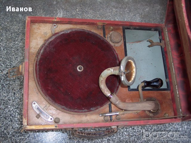Грамофон стар механичен  продавам, снимка 4 - Други - 14951132