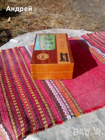 Стара Руска кутия, снимка 2 - Антикварни и старинни предмети - 23355663