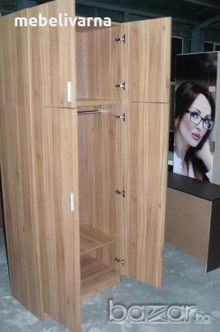 2 крилен гардероб с надстройка , снимка 3 - Гардероби - 20978342
