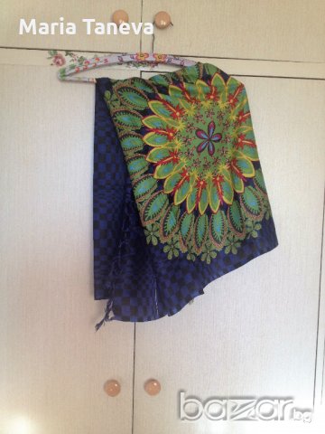 Дамски шал от фин плат, снимка 4 - Шапки - 18330186