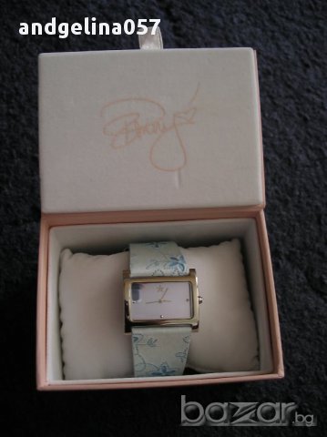 Часовник Pamela Anderson , снимка 1 - Дамски - 11175102