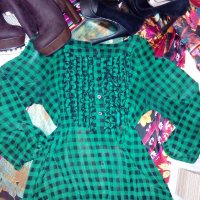 Зелена блузка, снимка 1 - Блузи с дълъг ръкав и пуловери - 19558131