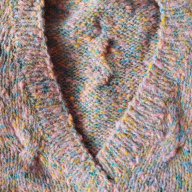 Дамски плетен пуловер зимен вълнен, снимка 2 - Блузи с дълъг ръкав и пуловери - 12768969