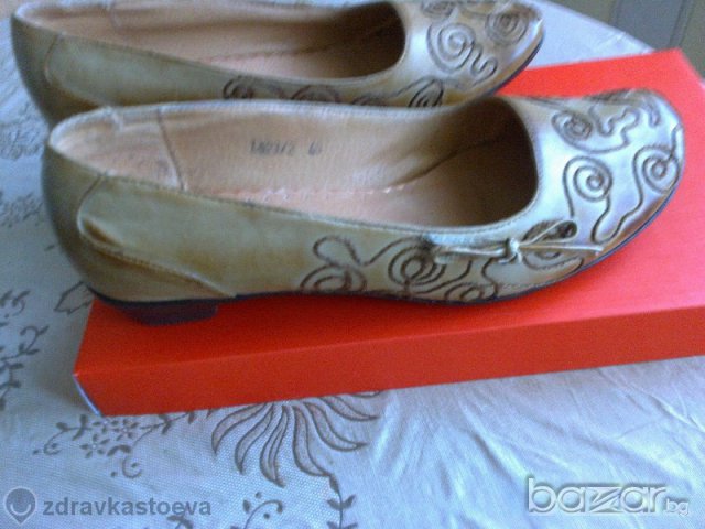 Дамски обувки и сандали естествена кожа ръчна изработка, снимка 2 - Сандали - 7875320